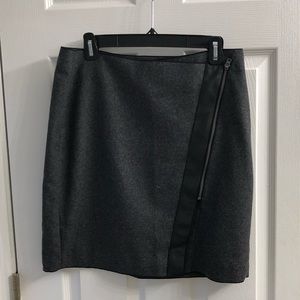 NWT- Banana Republic Skirt
